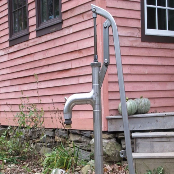 hand-well-pump-2.webp