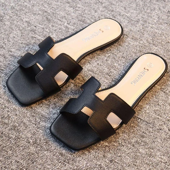 casual-ladies-slipper-2.webp