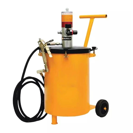 robust-greese-pump-2.webp