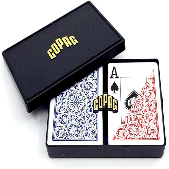 plastic-playing-card-1.webp