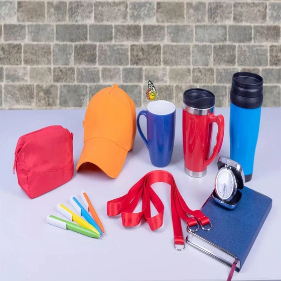promotional-gifts-2.webp