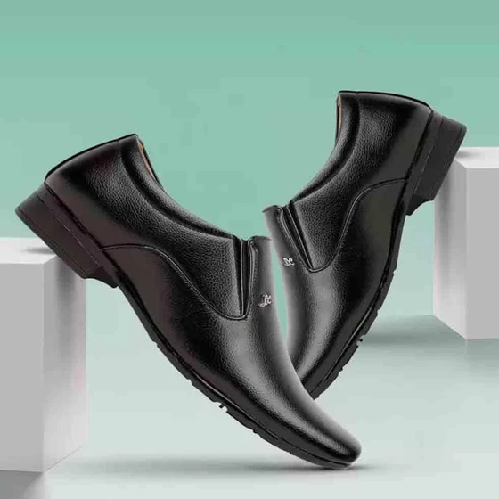 formal-shoes-on-blazer.webp
