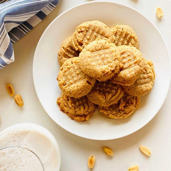 almond-peanut-cookies-2.webp