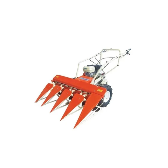 power-reaper-digging-hole-2.webp