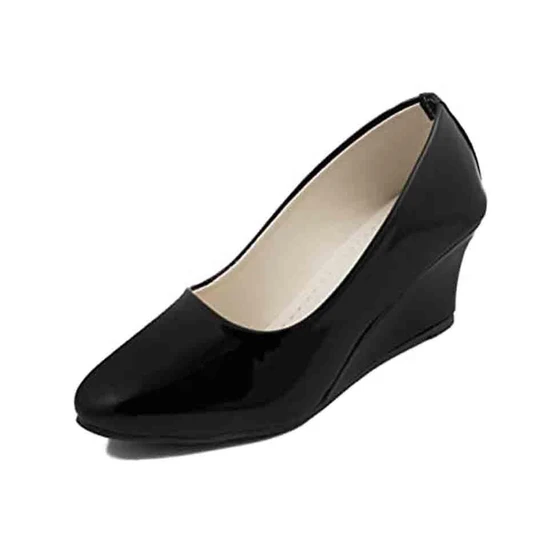 shoes-shop-near-me-1.webp