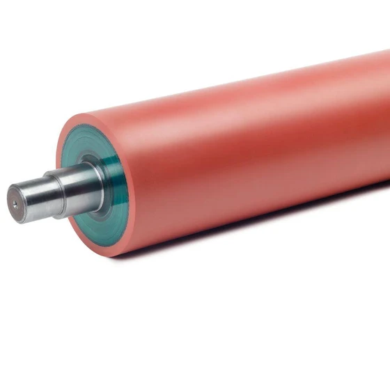 squeezing-textile-roller-2.webp