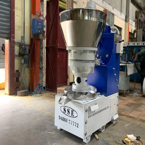ss-oil-extraction-machine-2.webp