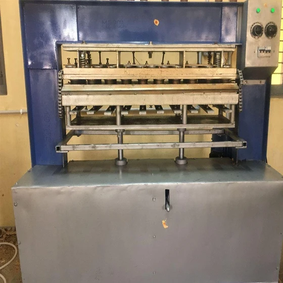 biodegradable-plate-making-machine-2.webp