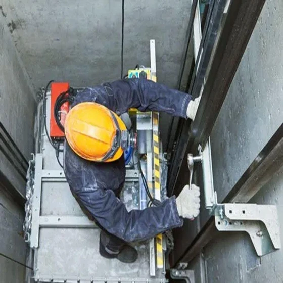 elevator-amc-service-1.webp