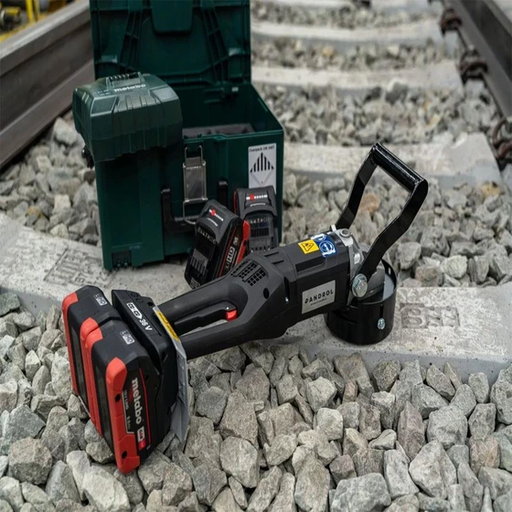 angle-gray-grinder-2.webp