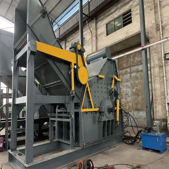 hammer-metal-crusher-2.webp