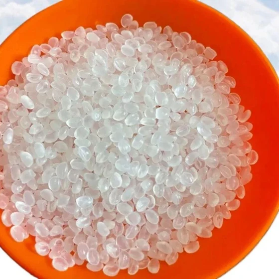 polypropylene-plastic-granules-1.webp