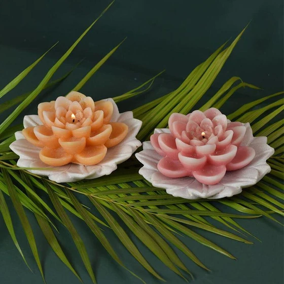 lotus-bud-candle-2.webp