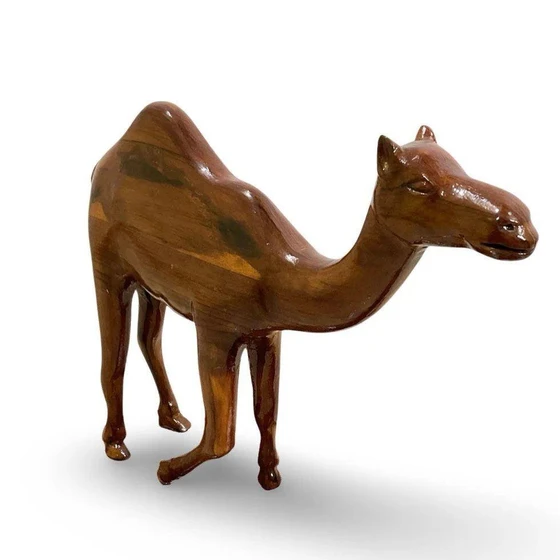 carved-wooden-camel-2.webp