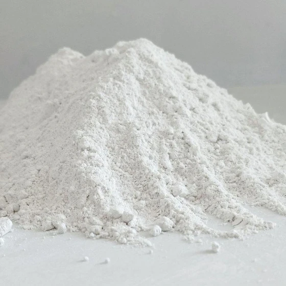white-chalk-powder-2.webp
