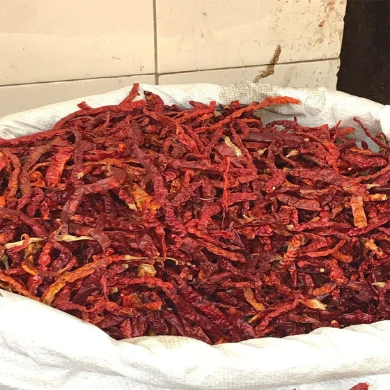 sankeshwari-red-chilli-2.webp