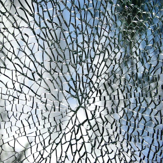 security-glass-natural-2.webp