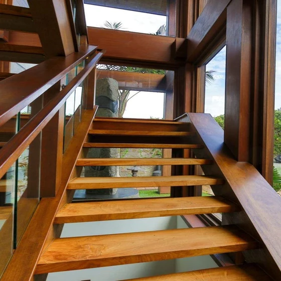 teak-wooden-staircases-2.webp