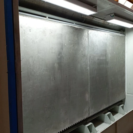 water-wall-spray-booth-2.webp