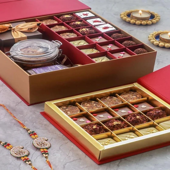 raksha-bandhan-gift-set-2.webp