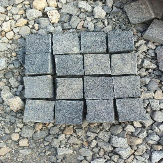 rough-granite-cobblestone-2.webp