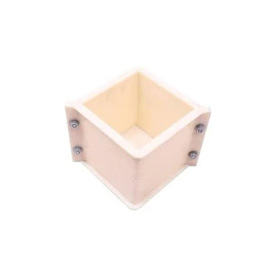 plastic-mould-2.webp