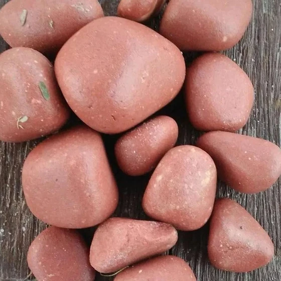 red-stone-pebbles-2.webp