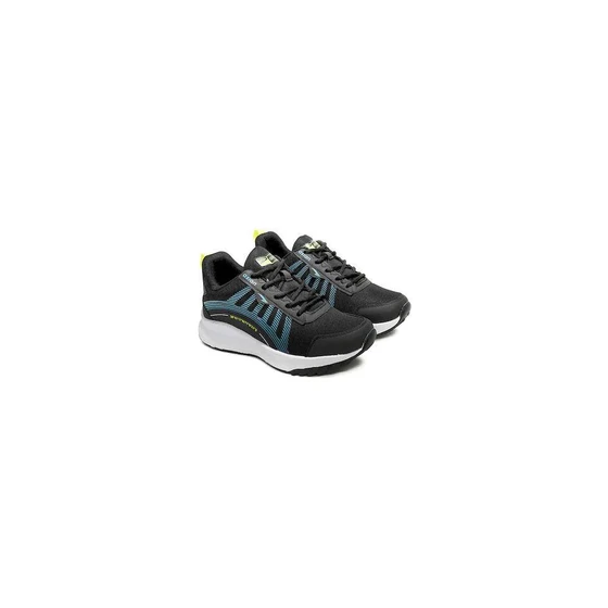 pan-sport-shoes-2.webp