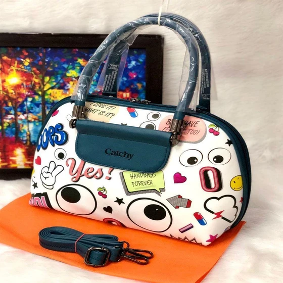 printed-pattern-hand-bags-2.webp
