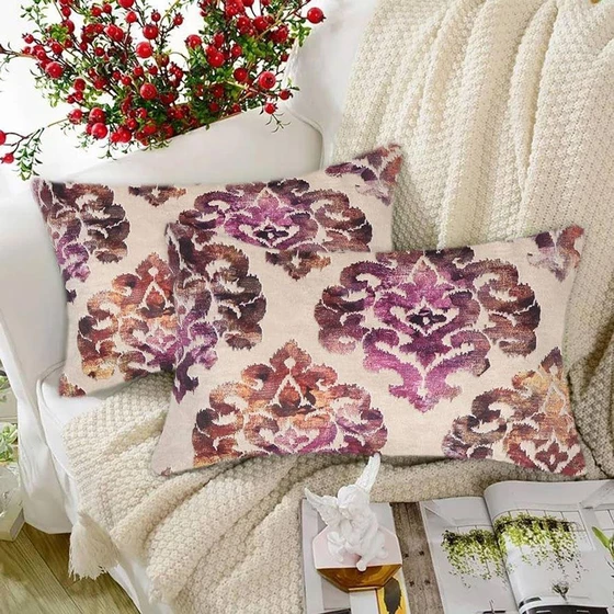 printed-sofa-pillow-2.webp