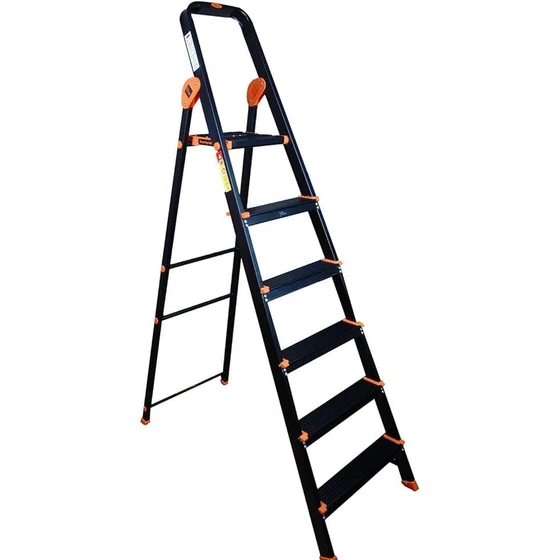 black-domestic-ladders-2.webp