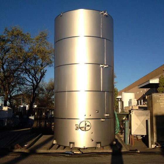 water-tanks-stainless-steel-2.webp