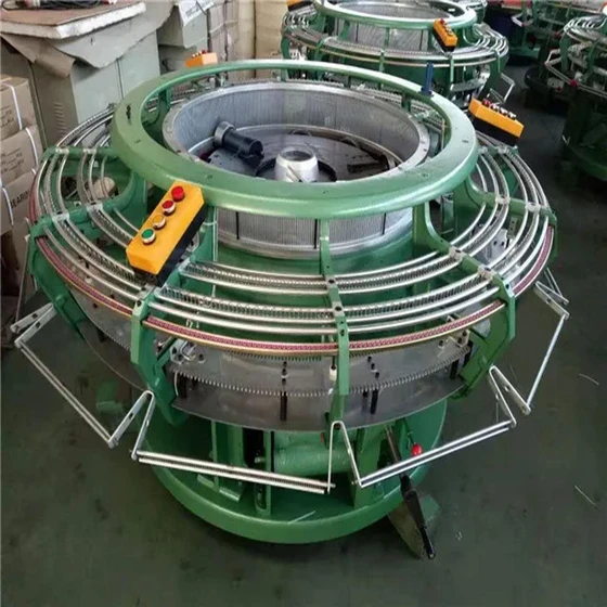 weaving-circular-looms-2.webp