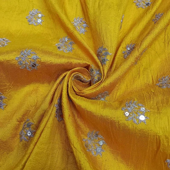 silk-embroidered-fabric-2.webp