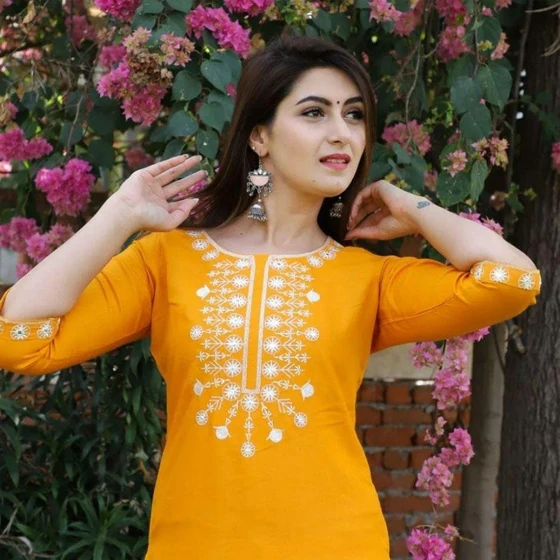 ladies-embroidered-kurti-2.webp