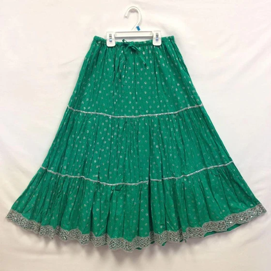 ladies-long-skirt-2.webp