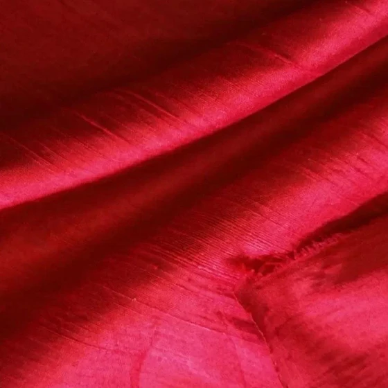 dupion-silks-fabric-2.webp