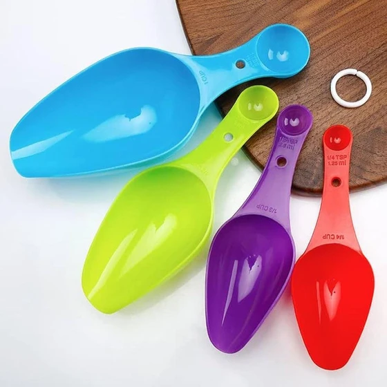 measuring-plastic-spoons-1.webp
