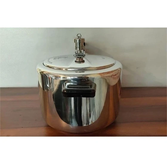 madona-pressure-cooker-2.webp