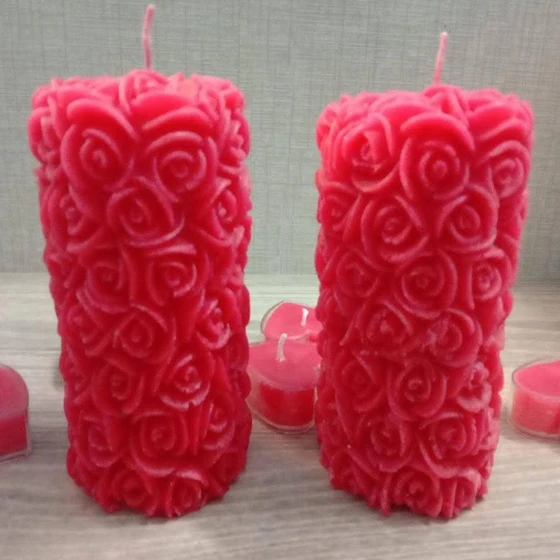 rose-pillar-candle-2.webp