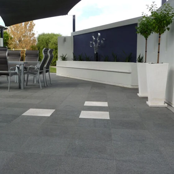 granite-outdoor-tiles2-1.webp