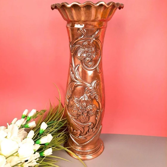 carved-flower-vase-2.webp