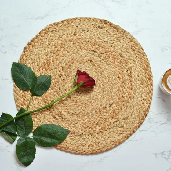 braided-jute-table-mat-1.webp