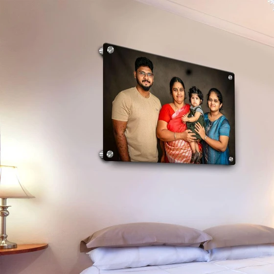 photo-acrylic-frames-2.webp