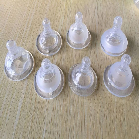 babies-silicon-nipple-2.webp