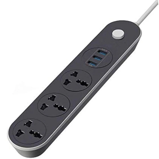 3-socket-surge-protector-2.webp