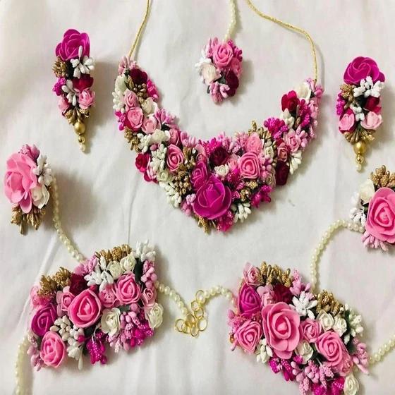 bridal-flower-jewelry-set-2.webp
