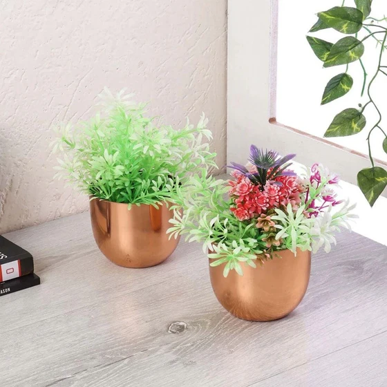rose-gold-plated-planter-2.webp