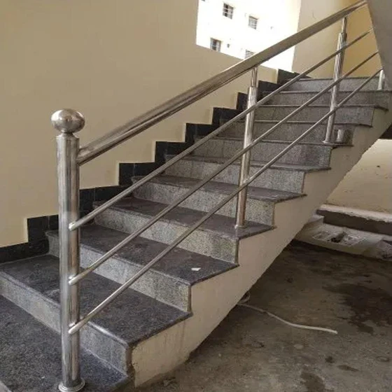 silver-ss-railing-2.webp