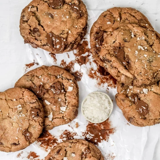 handmade-bakery-cookies-2.webp